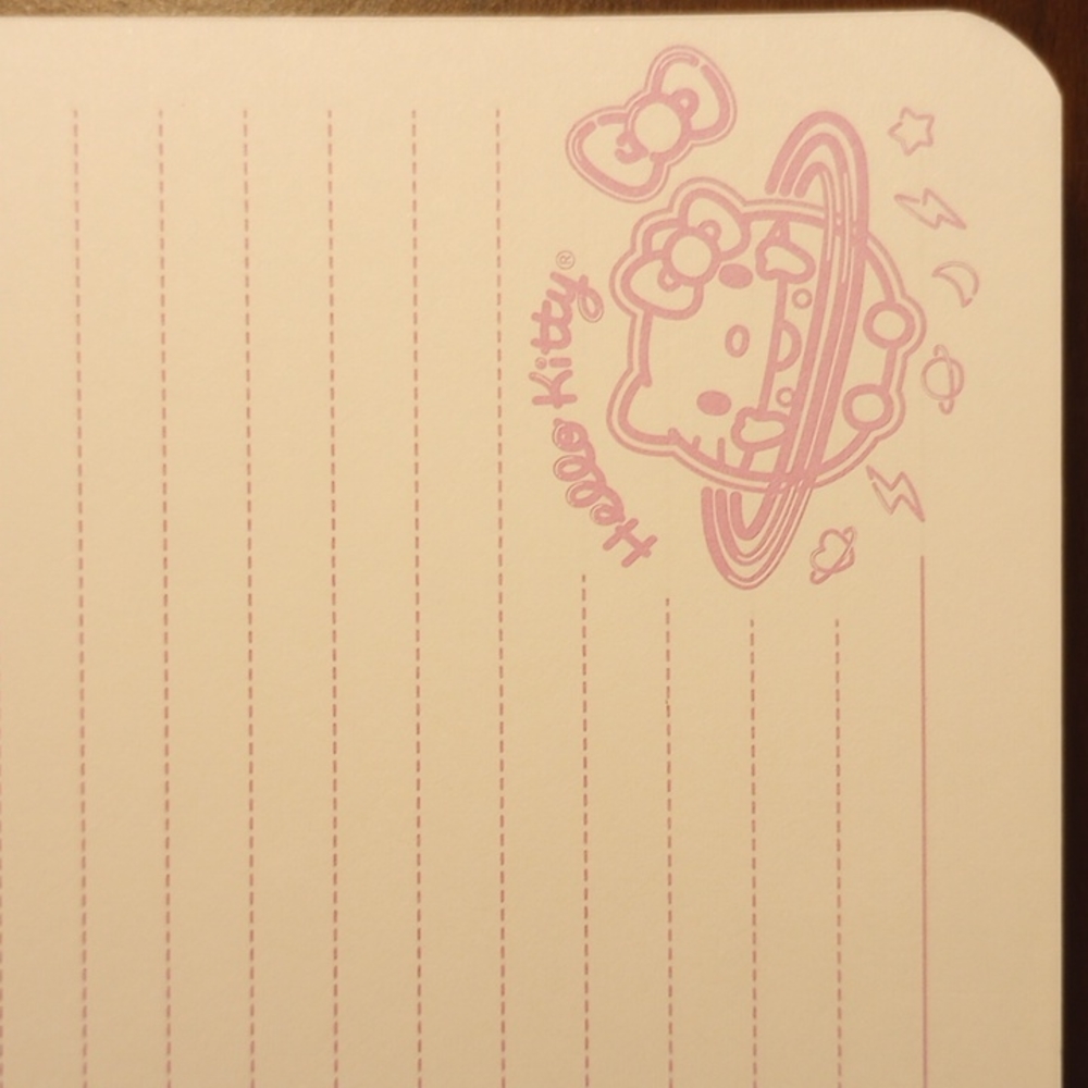 ♡🗝️ Hello Kitty Notebook - Picture 7 of 7